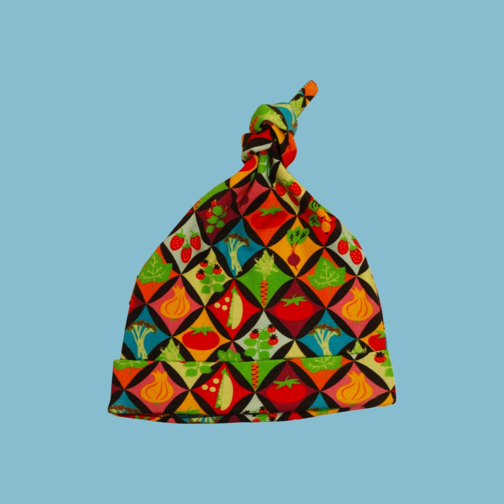 Duns Harlequin Veggies Knot Hat