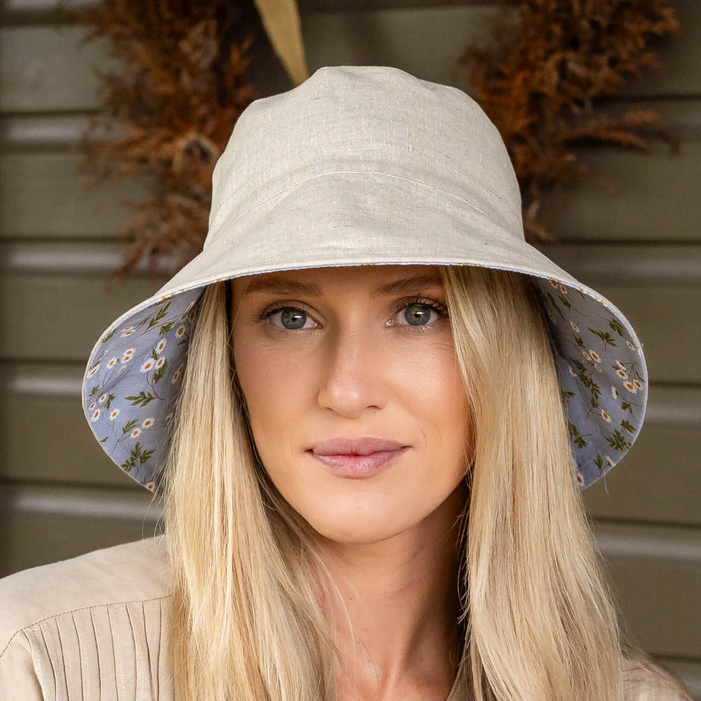 Bedhead Vacationer Reversible Adult Sun Hat - Daisy