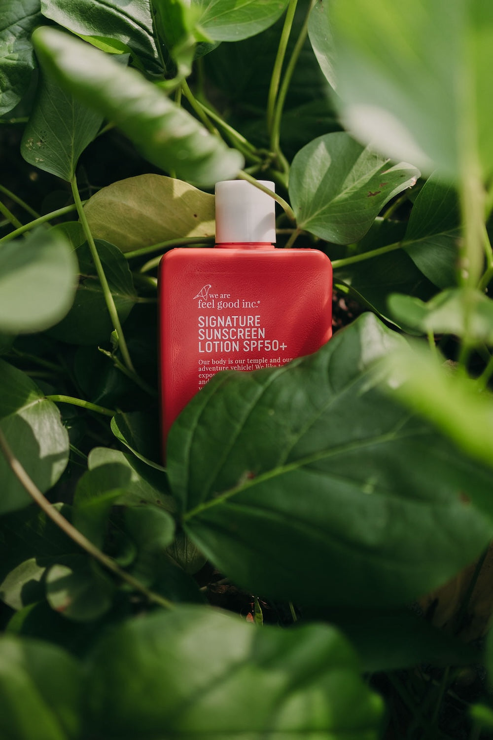 We Are Feel Good Inc Signature Sunscreen SPF50+ 200ml