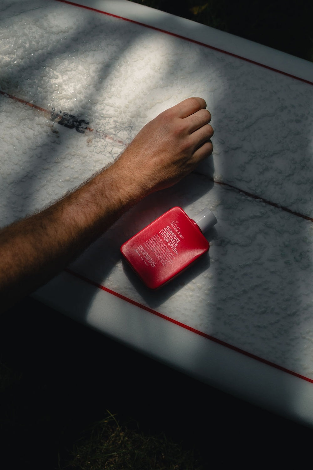 We Are Feel Good Inc Signature Sunscreen SPF50+ 200ml