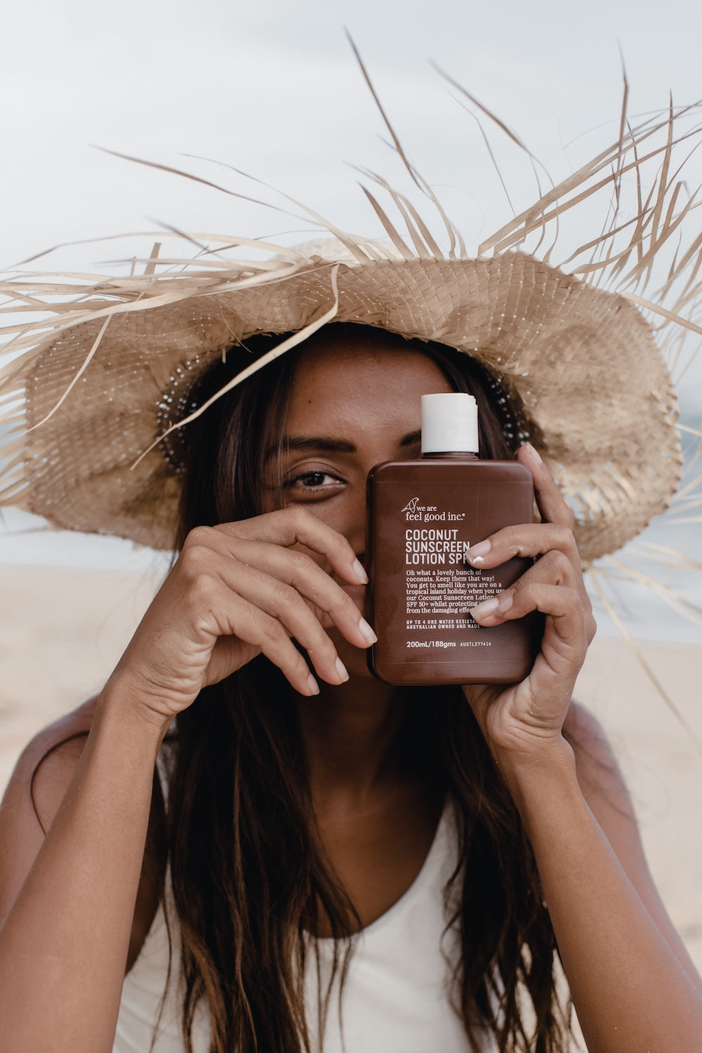 We Are Feel Good Inc Coconut Sunscreen SPF50+ 200ml