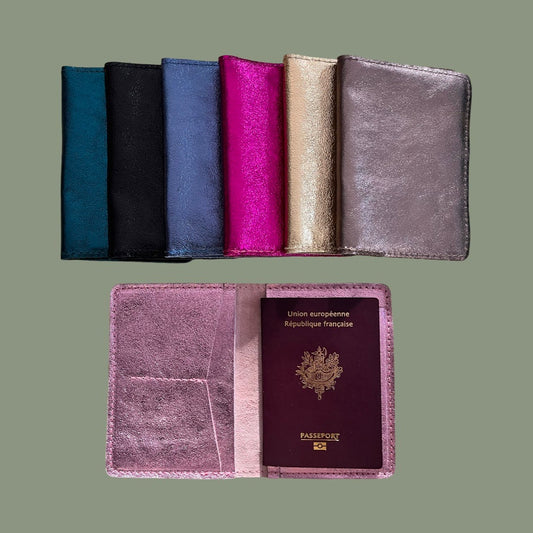 Royal Marais Leather Passport Holder