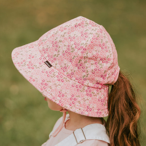 Side view of Bedhead Bridgette Bucket Hat wor by young model