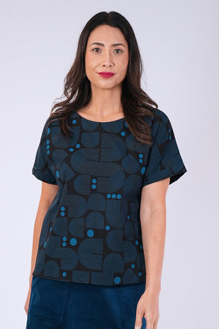 Essaye Bella Bauhaus Top - Blue