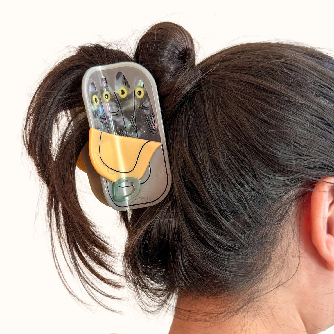 Jenny Lemons Sardines Hair Claw