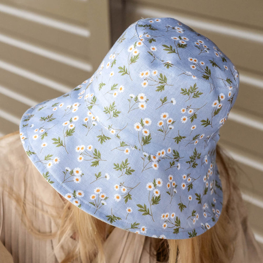 Bedhead Vacationer Reversible Adult Sun Hat - Daisy
