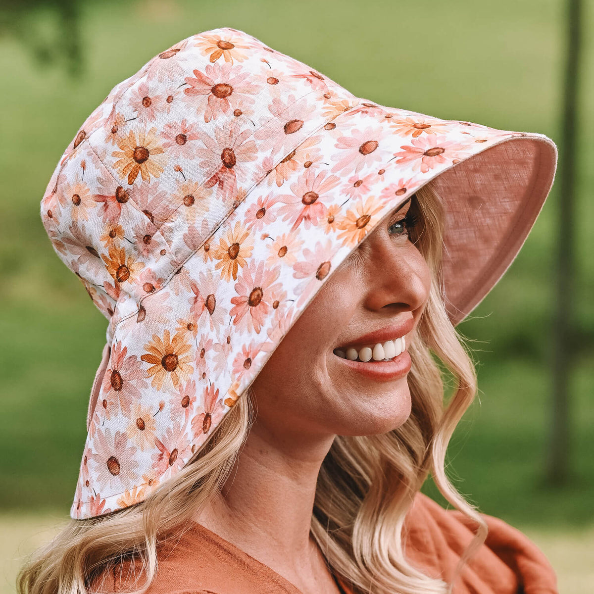 Bedhead Vacationer Reversible Adult Sun Hat - Peggy