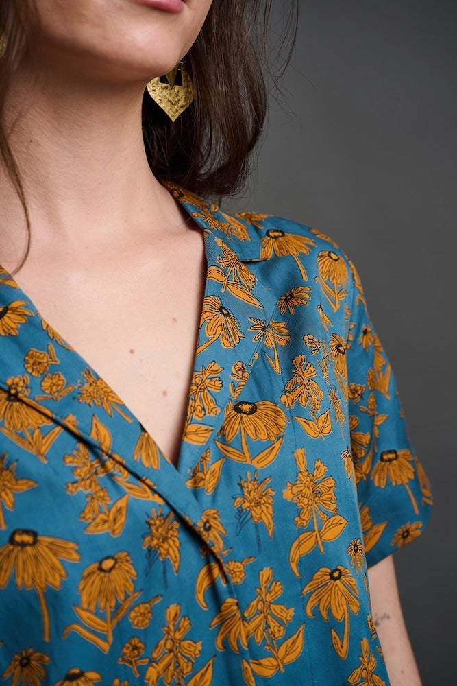 Mata Traders Camp Shirt - Teal Floral